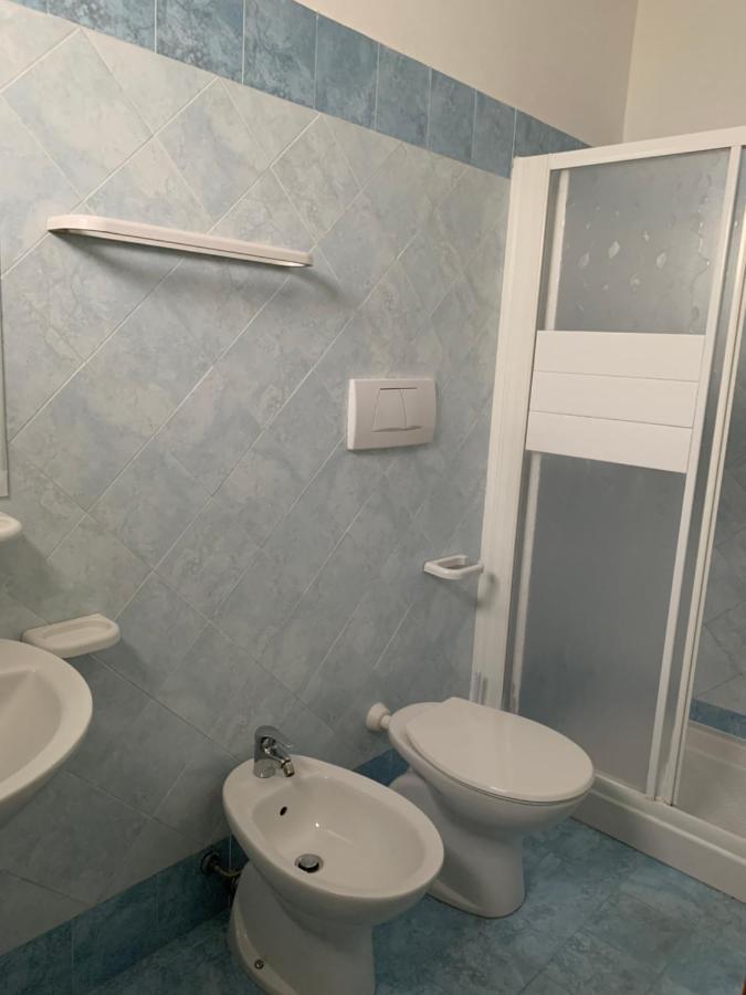 Hotel Ginevra E Residence Каттоліка Екстер'єр фото